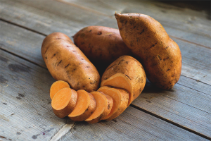 De voordelen en nadelen van zoete aardappel