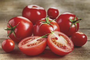 De voordelen en nadelen van tomaten