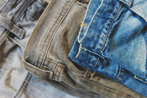 Wat te doen als jeans is geverfd